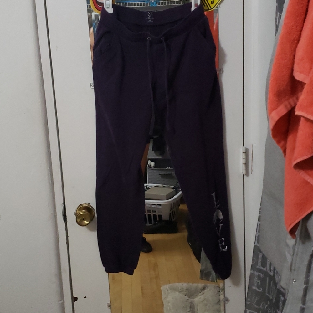 sweatpants
